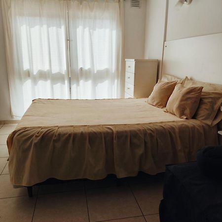 Gueemes Friendly Apartment Bahia Blanca Bagian luar foto