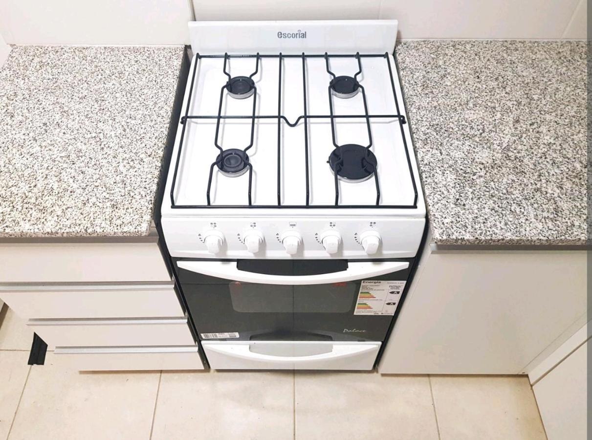 Gueemes Friendly Apartment Bahia Blanca Bagian luar foto