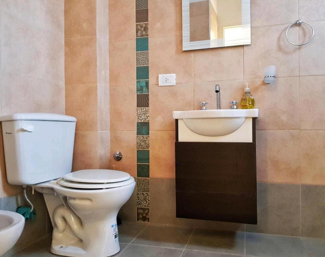 Gueemes Friendly Apartment Bahia Blanca Bagian luar foto